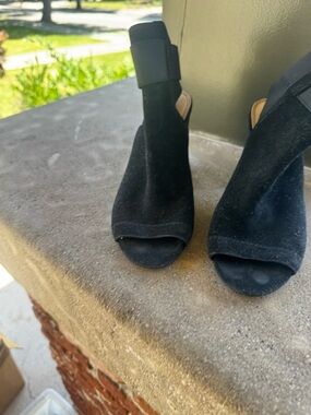 Splendid Black Suede Open-Toe Ankle-Heel Sandals